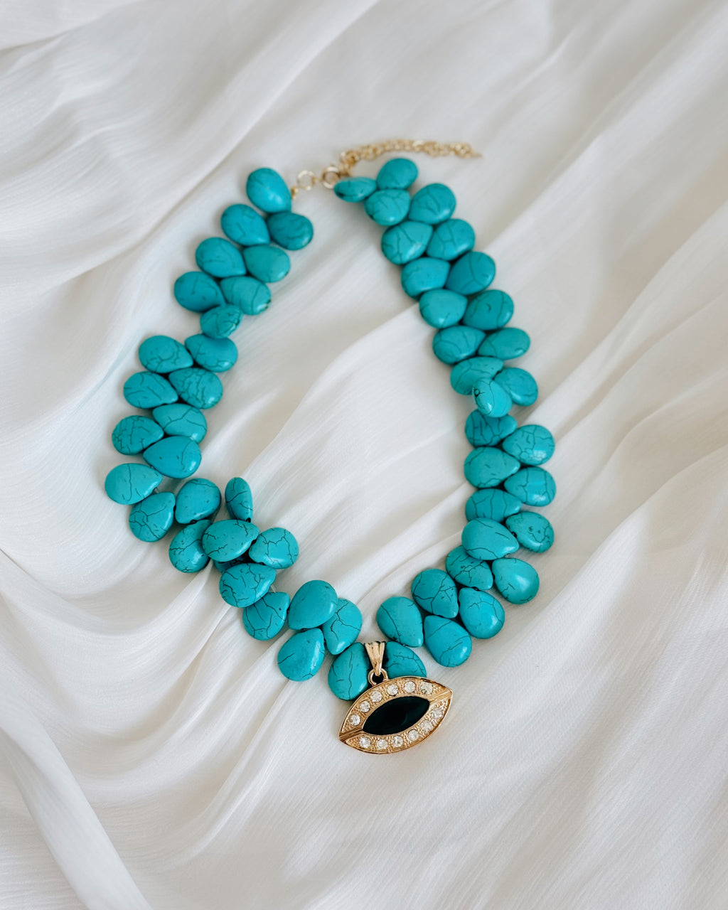Turquoise Eye